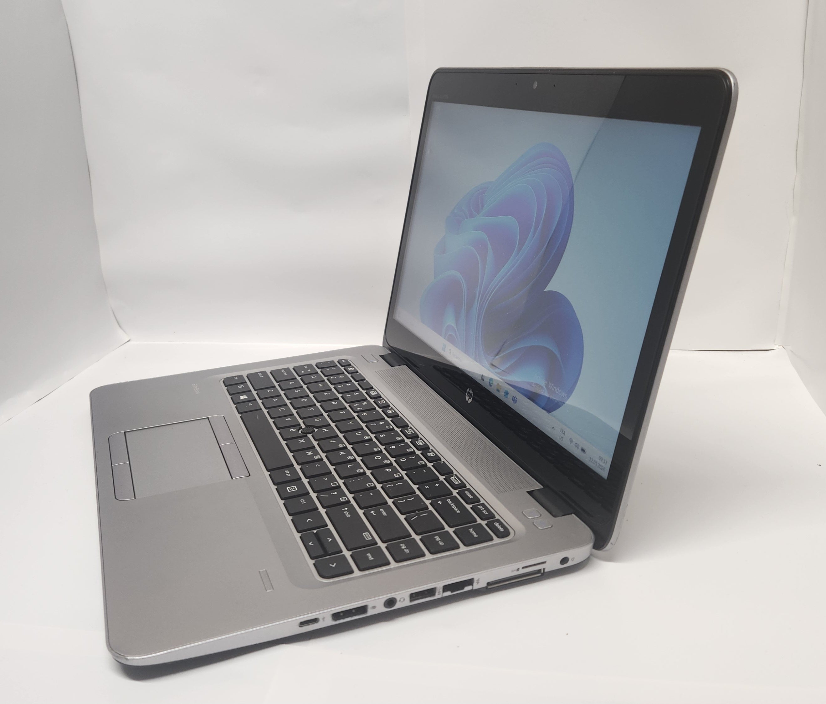 HP Elitebook 14" Processeur AMD PRO A-8600B R6 1.6 GHz